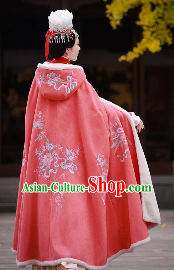 China Winter Pink Cloak Embroidered Hanfu Cape Ancient Princess Clothing Song Dynasty Woman Costume