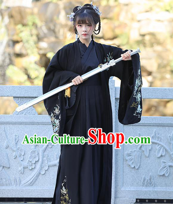 China Han Dynasty Young Lady Clothing Traditional Hanfu Black Dress Ancient Swordswoman Costumes