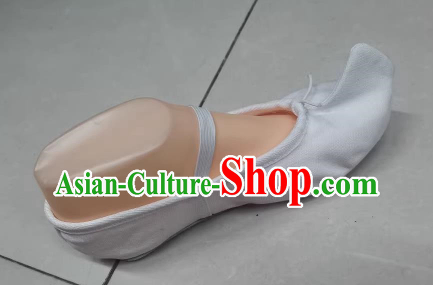 Korean Ethnic Group Dance Shoes Hook Shoes Folk Shoes Martial Arts Shoes Canvas Flat Cowhide Sole