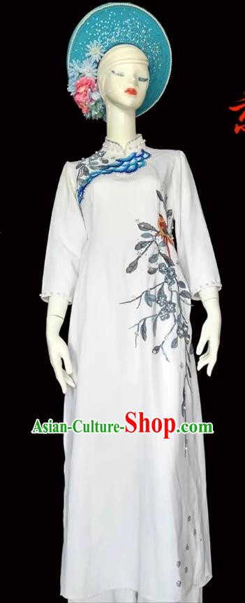 Ethnic Minority Costume Kinh Women Clothing Vietnam Ao Dai