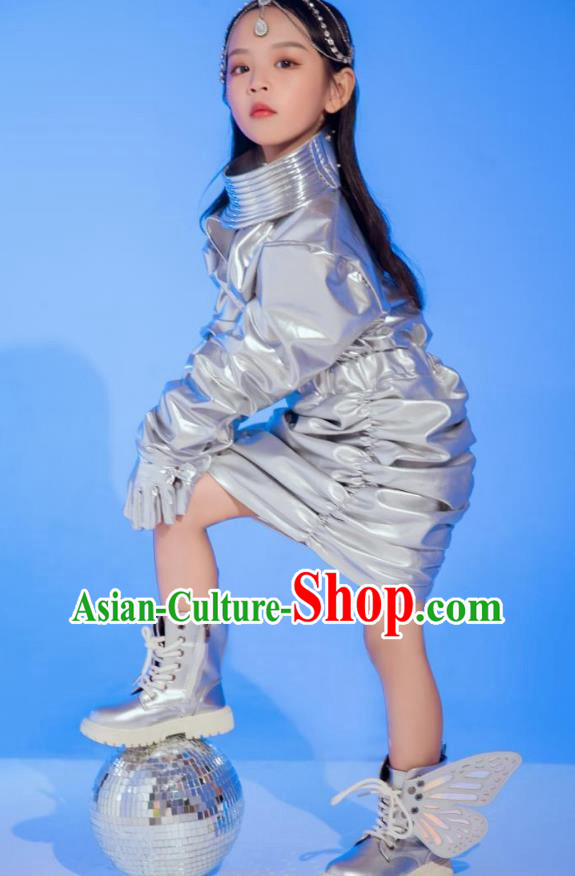 Girls Model Trendy Clothes Children Catwalk Show Silver Future Metal Technology Sense Yuan Universe Car Model Locomotive