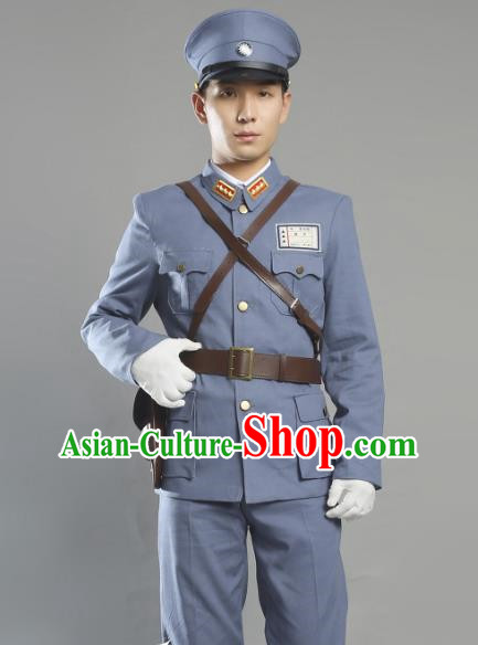 Cotton And Linen Fabrics Were Displayed In Chinese Military Uniforms During The Anti In The Republic Of China