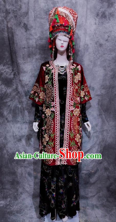 Kyrgyz Traditional Costumes Fifty Six Ethnic Minorities Dress Up