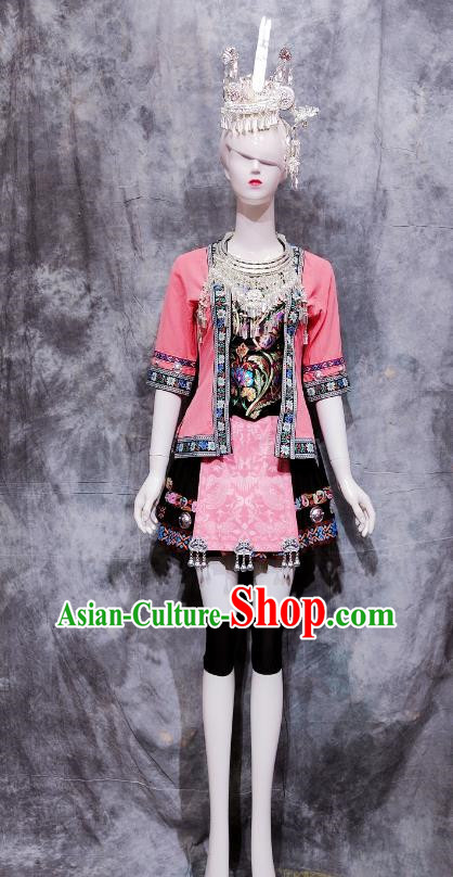 Dongpa Dance Costumes 56 Ethnic Minority Costumes Pink Dong Performance Costumes Guangxi Group Dance
