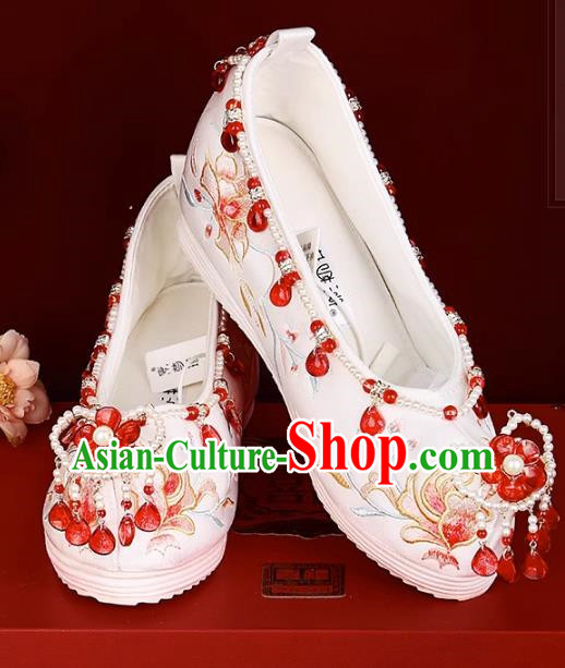 White Color Hanfu Shoes Embroidery Inner Increase Original Pearl Chinese Style Xiuhe Shoes Ancient Costume
