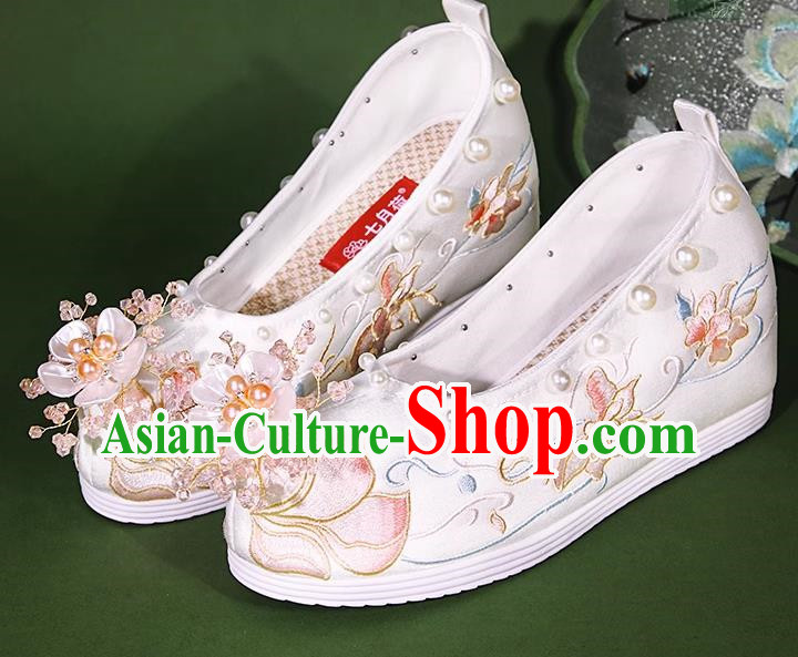 Embroidered Hanfu Shoes Handmade Beaded Pearl Flower Heightening Cloth Shoes