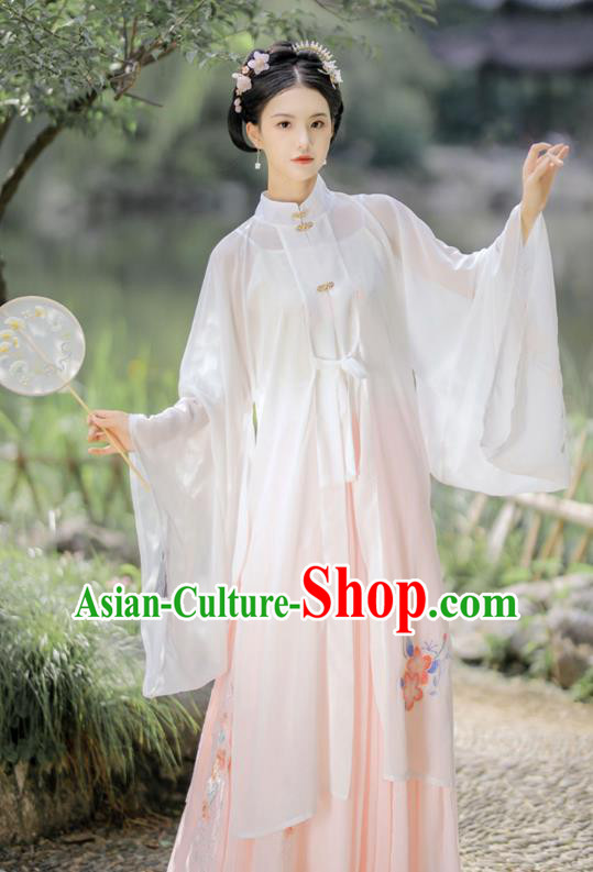 China Ancient Young Woman Clothing Traditional Hanfu Dress Ming Dynasty Rich Lady Costumes