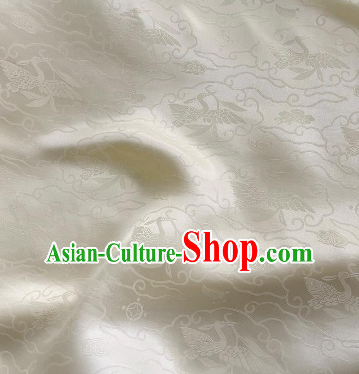 Creamy White China Traditional Design Mulberry Silk Jacquard Satin Fabric Classical Wild Goose Hold Reed Pattern Material Cheongsam Cloth