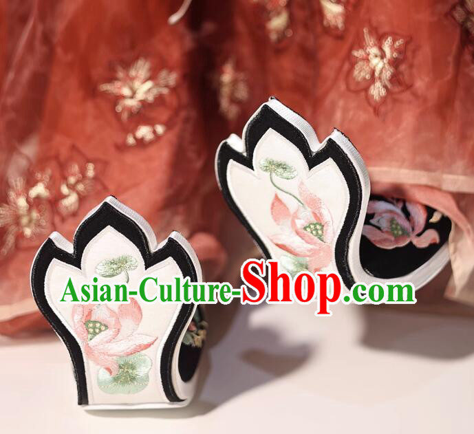China Traditional Hanfu Embroidered Shoes Handmade Black Shoes Tang Dynasty Princess Lotus Shoes