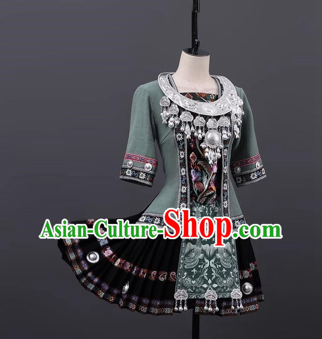 Dong Costumes Dongpa Guizhou Southeast Guizhou Guangxi Chinese Minority Art Examination Dance Performance Costumes