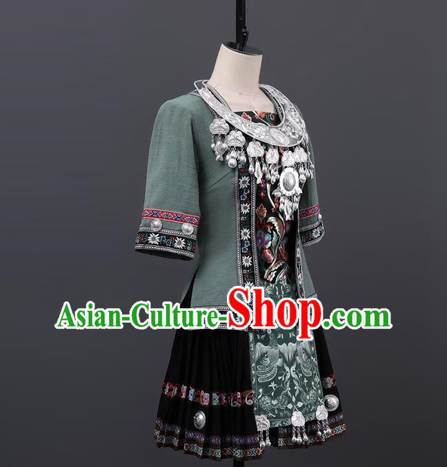 Dong Costumes Dongpa Guizhou Southeast Guizhou Guangxi Chinese Minority Art Examination Dance Performance Costumes