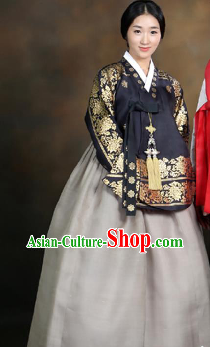 Traditional Korean Costume Ancient Bride Clothing Handmade Court Hanbok Black Top and Grey Dress Complete Set
