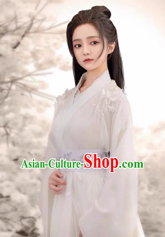 China Traditional Hanfu White Dress Jin Dynasty Swordswoman Clothing Ancient Superheroine Costume