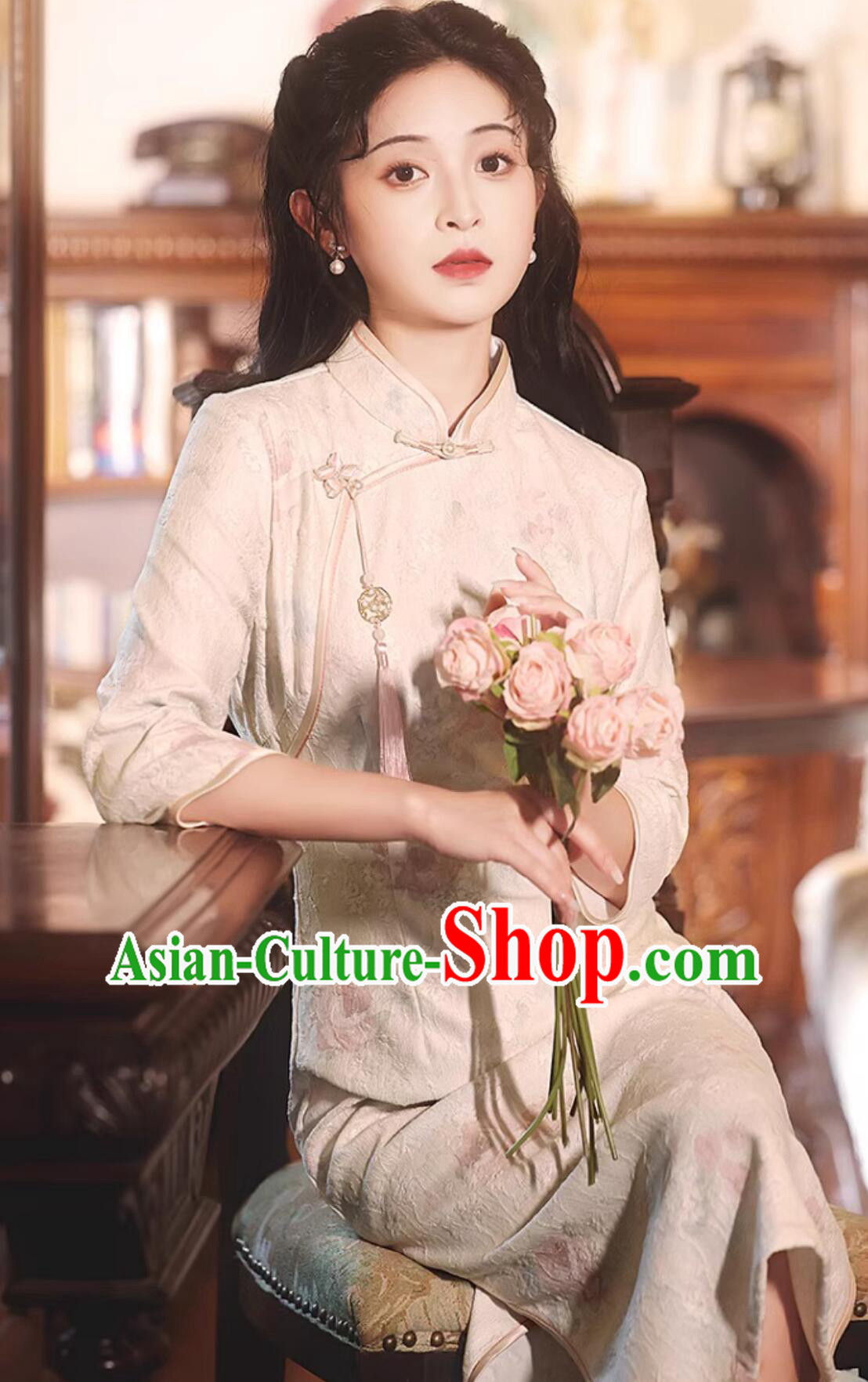 China Embroidered Lace Qipao Dress Classical Cheongsam Traditional Chinese Clothing