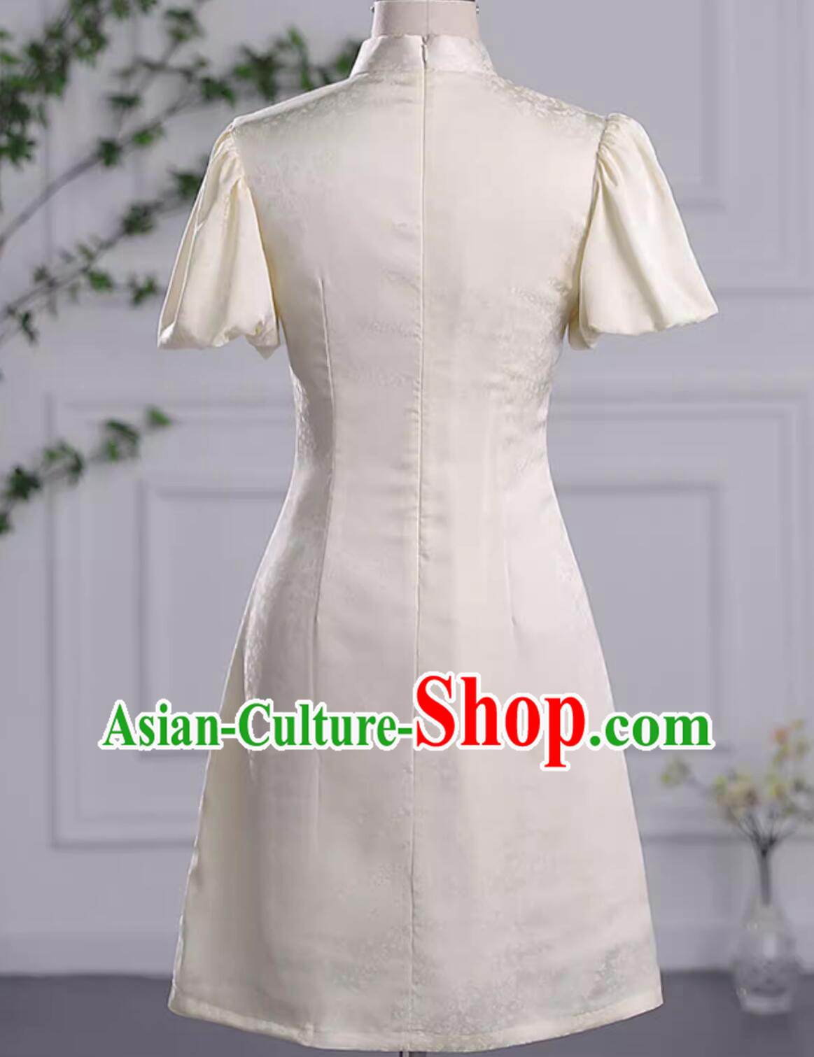 China Short Sleeve Qipao Dress Modern White Cheongsam Traditional Chinese Clothing