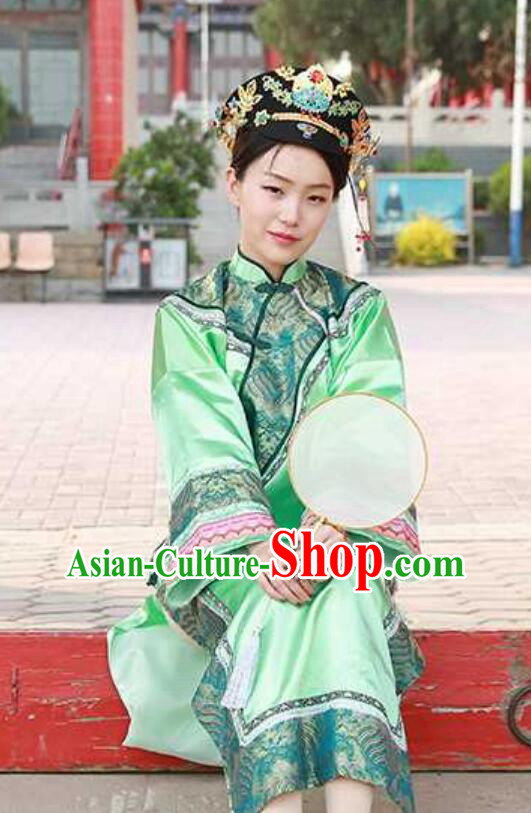 Chinese Qing Dynasty Empress Costume Ancient China Manchu Palace Woman Clothing Empresses in the Palace Green Dress