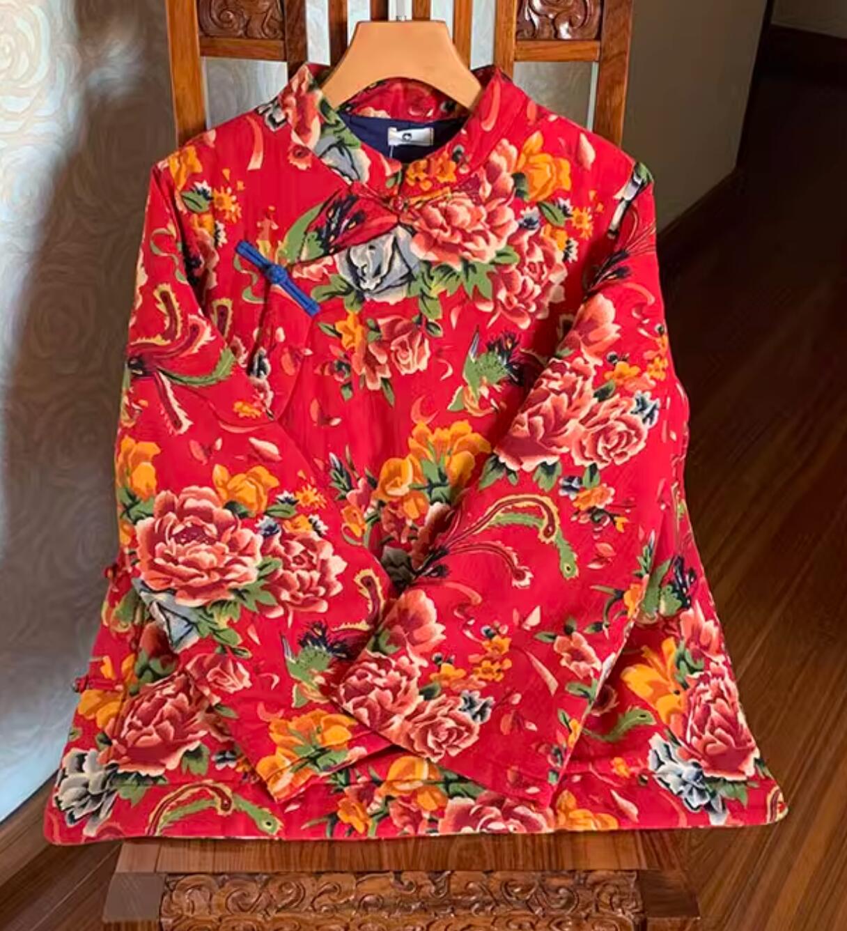 Traditional Chinese Winter Costume China Tang Suit Plated Buttons Upper Outer Garment National Red Jacket
