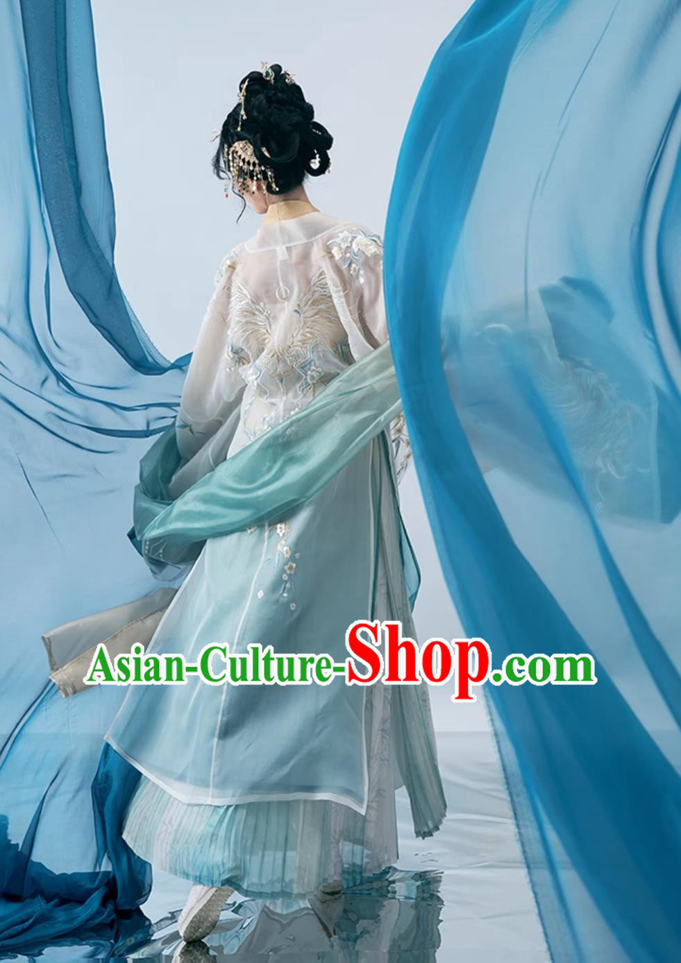 China Travel Photography Costume Ancient Chinese Song Dynasty Princess Clothing Traditional Women Hanfu Dress
