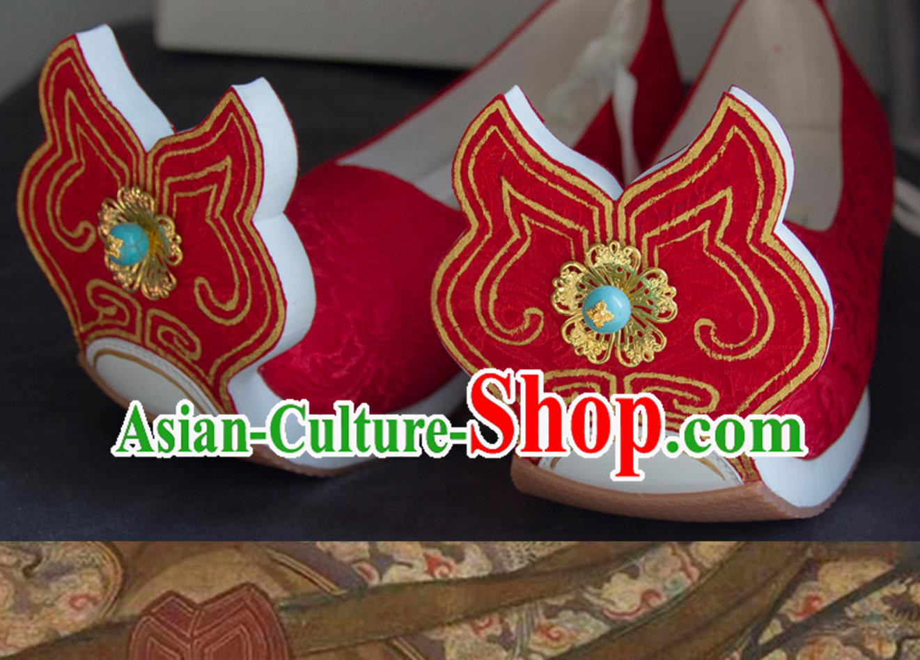 Ancient Chinese Empress Red Shoes Handmade China Tang Dynasty Curved Toe Shoes Traditional Hanfu Stage Show Shoes