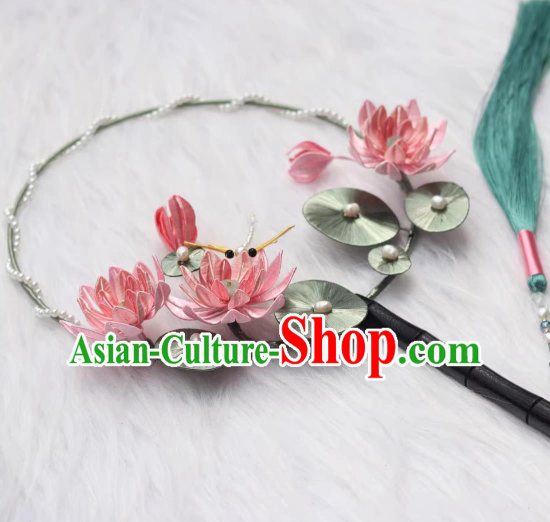 Traditional Classical Round Fan Chinese Hanfu Photography Prop Handmade Silk Lotus Palace Fan