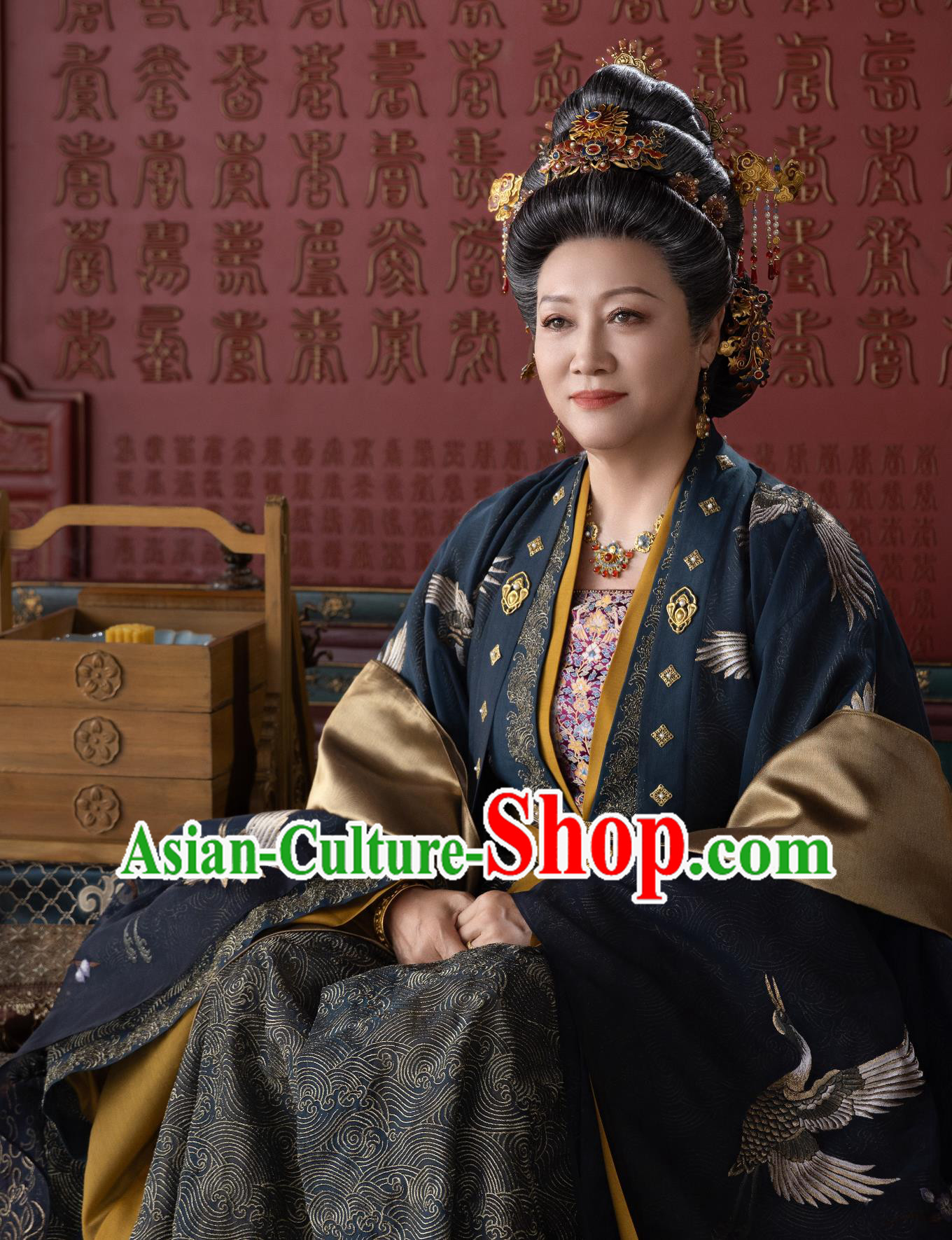 Ancient China Queen Mother Clothing Chinese TV Series Blossoms in Adversity Empress Dowager Costume