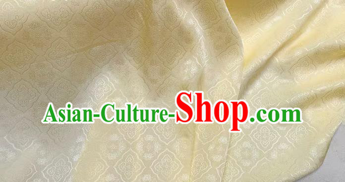 Light Yellow China Classical Pattern Jacquard Material Chinese Traditional Cheongsam Fabric Mulberry Silk Cloth