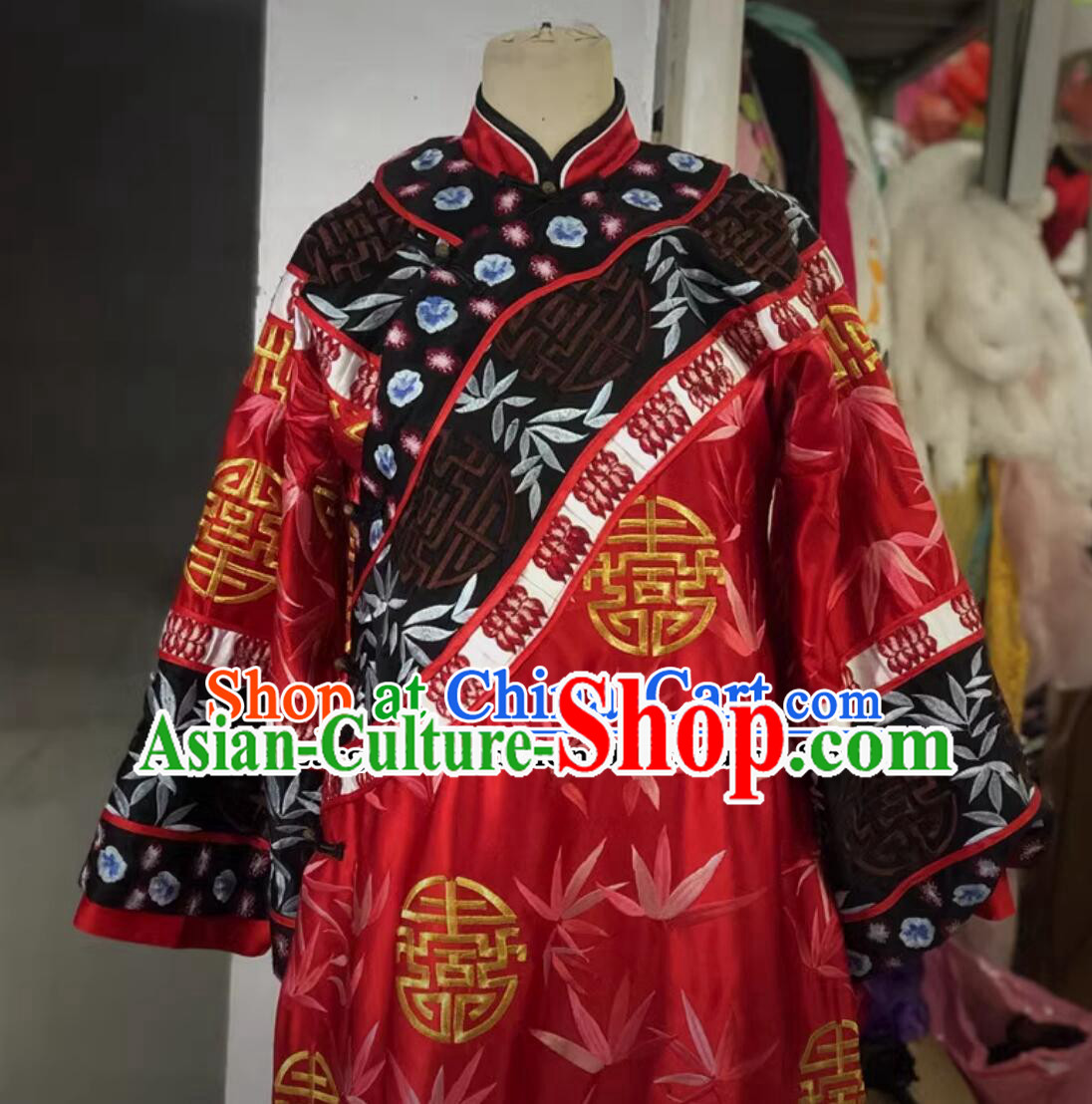 Chinese Qing Dynasty Empress Dress Ancient China Court Woman Clothing Traditional Manchu Costume
