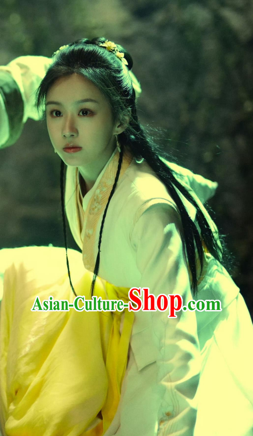 Chinese Wuxia TV Series The Legend of Heroes Heroine Huang Rong Clothing Ancient China Female Warrior Costume